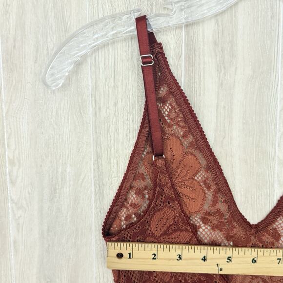 Free People Intimately Lace Bodysuit Womens XS Live It Up Terracota Red V-Neck - Picture 13 of 15